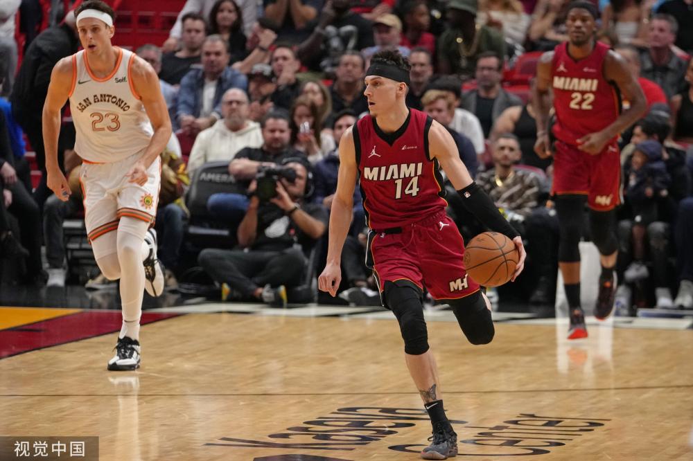 赛更是让人 赛更是让人